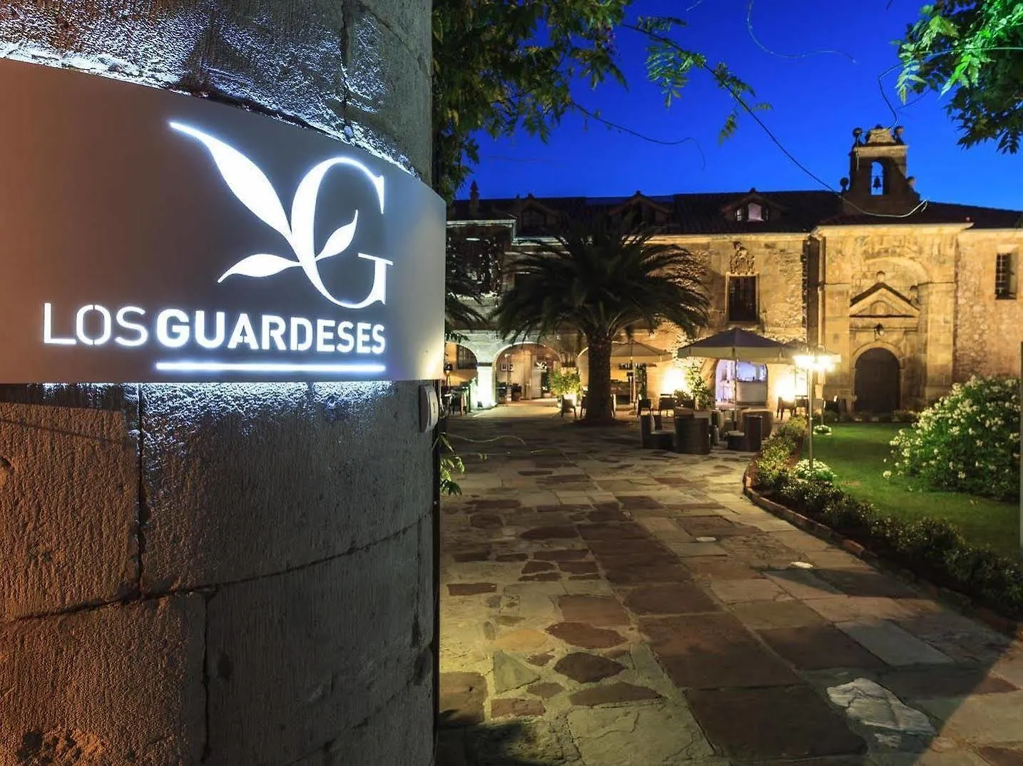 Los Guardeses Hotel Solares